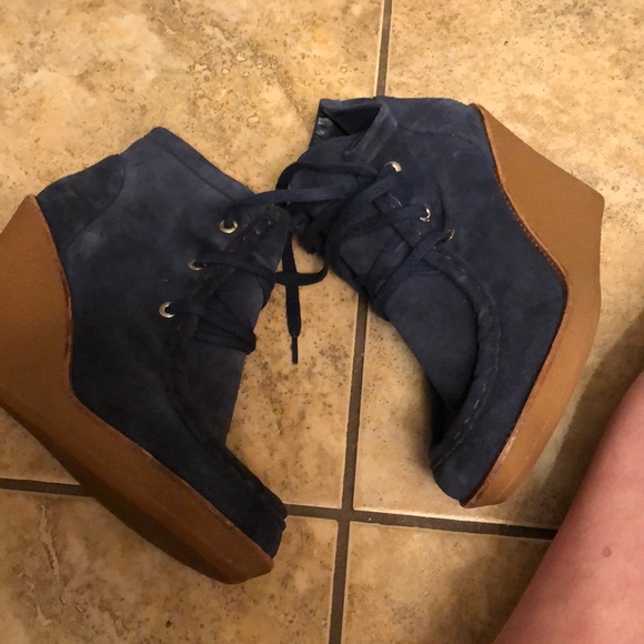 Booties - Picture 3 of 4